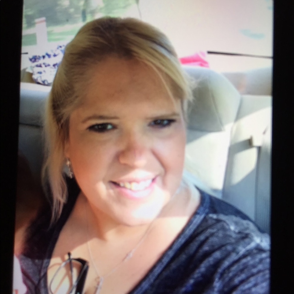 Meet your Posher, Amy